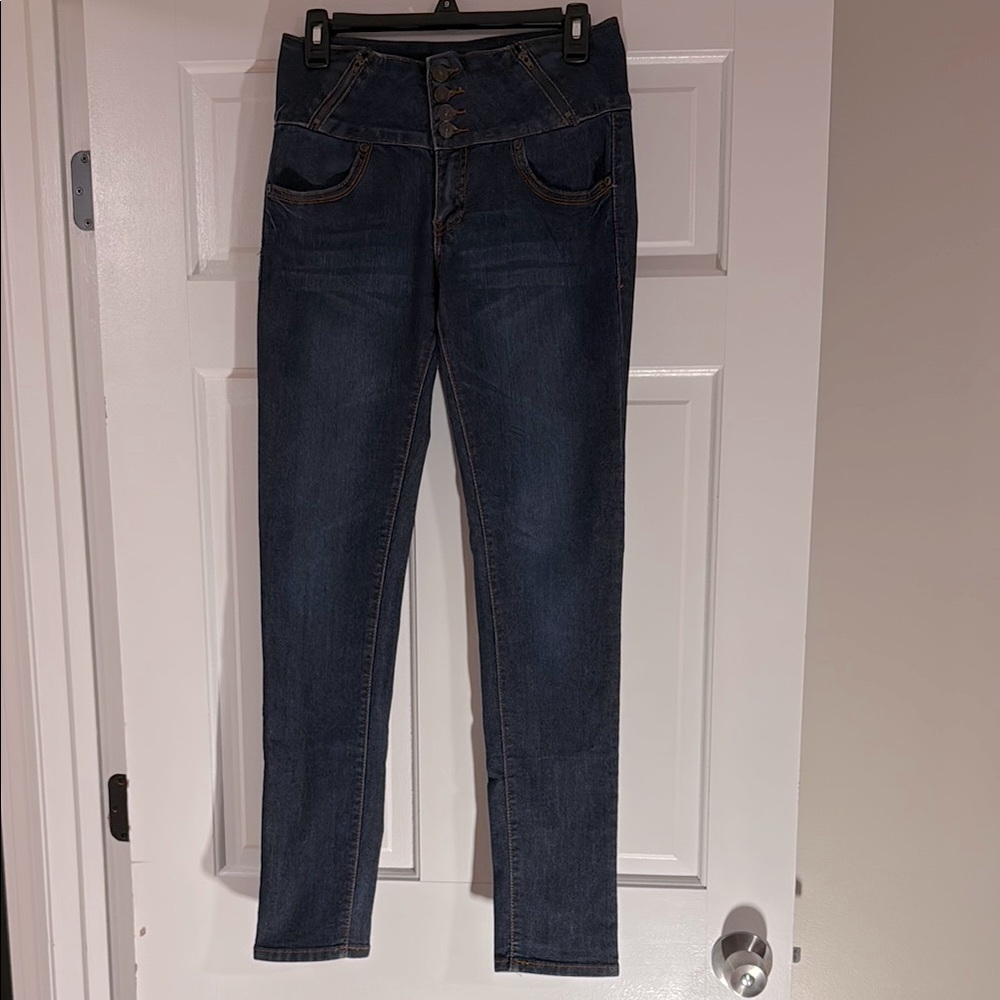 NWOT Skinny JEANS